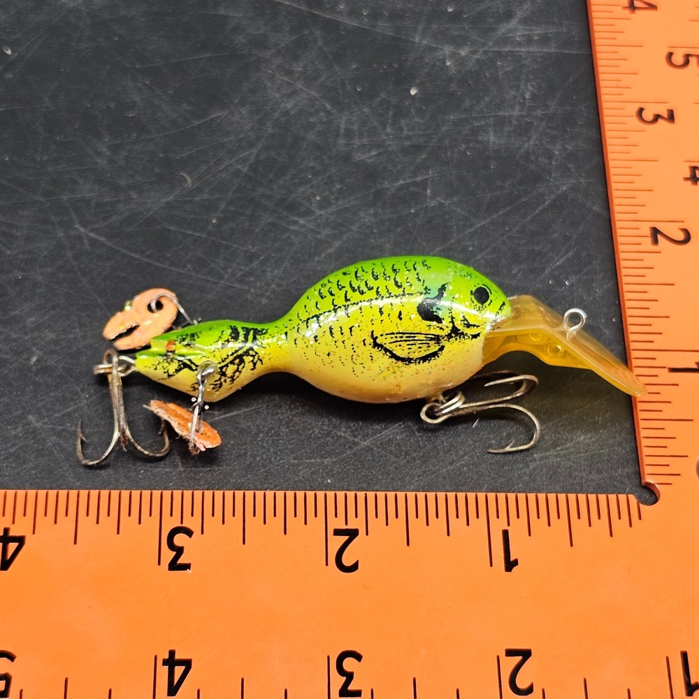 Crankbait Fishing Lure Chartreuse Yellow Black Speckled Glitter 3"